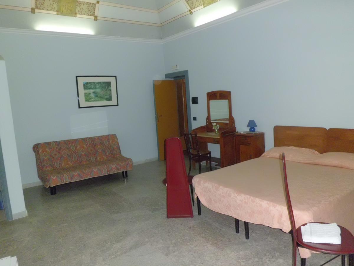 B&B Cavour Torremaggiore Exterior photo